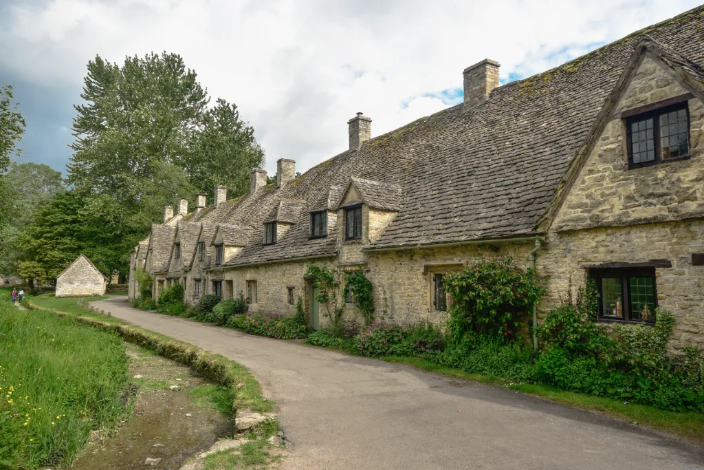 Exploring Bibury village, A Glimps into the Colswold Ancient Heritage 2024 | United Kingdom.